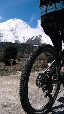The Annapurna Circuit is no joke 🥵 📺 Watch the film now on GCN+ 🔍 Annapurna Circuit