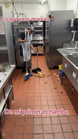 #miprimerachamba #viral #viralvideo #KFC #cocinero #sueñoamericano #work #work #trabajo #humor #usa_tiktok #usa #usa🇺🇸 