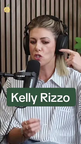 TOMORROW, @Kelly Rizzo is on the podcast to talk about her grieving journey after the unexpected loss of her husband #bobsaget 🎙️ #KellyRizzo #fullhouse #MentalHealth #TheSqueeze #TheSqueezePodcast 