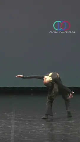 11 YEARS OLD?!😱😱 ✨mesmerising✨ contemporary solo performed by Ilayda from Bulgaria in our UPPER DIVISION at our 2023 Finals!🥈⭐️🇧🇬  #contemporarydancer #dance #dancer #dancecompetition #dancepost #amazingdancer 