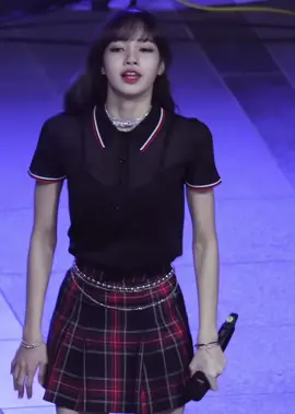 LISA💙#fyp #foryou #pourtoi #blackpink #blink #lisa #lisablackpink #blackpinklisa #lalisamanoban #lalalalisa_m #performance #stage #live #concert #festival #2018 #fancam #lisafancam #playingwithfire #dance #vocal #rap #blackpinkofficial #blackpinkinyourarea #blackpink붐바야 #blackpinkistherevolution #kpop #kpopidol #foryoupage #foryourpage 