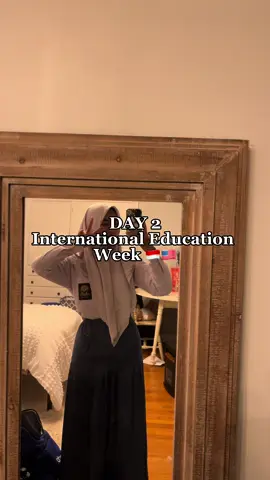 A short vlog of The second day of International Education Week  Today I gave a presentation about Indonesia to my class while giving out some Indonesian Snacks #indonesia🇮🇩 #afseffect #yesprogram #exchangestudent 