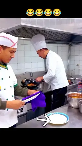 Very funny 😂 #funnyvideos #foryou #haihuoc #kakakafunny #xuhuong #viral 