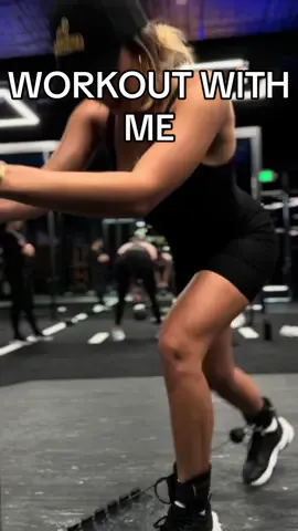 I loved this !! Thank you to my girl @Nadiya Khan for this session, i feel stronger already😉 wearing my new @Jeeter Apparel hat ✨ #workoutwithme #royalpersonaltraining #personaltrainerlosangeles #losangelestrainer #fitnesstiktok 