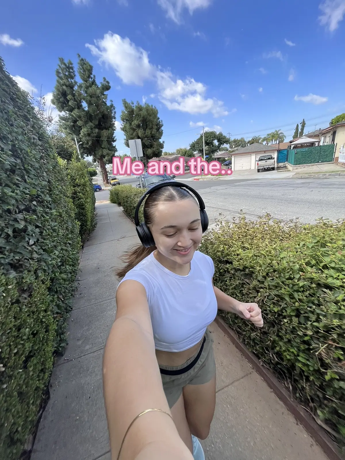 My inner thighs, my ribs, and the back of my arms always chafe so bad no matter how much vaseline i use💔 #girlytok #runnertok #girlswhorun #Running #runner #runnergirl #runnerthings #runnerstiktok #run #runnerproblems #chaffing 