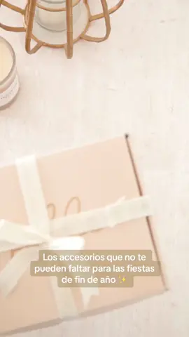 Las joyas que no te pueden faltar para este fin de año ✨ Accesorios desde $99 🤩 #joyeria #joyería #jewelry #jewellery #SmallBusiness #trends #joyeriamexicana #buenfin #sale #christmasgift #regalospersonalizados #bellemx 