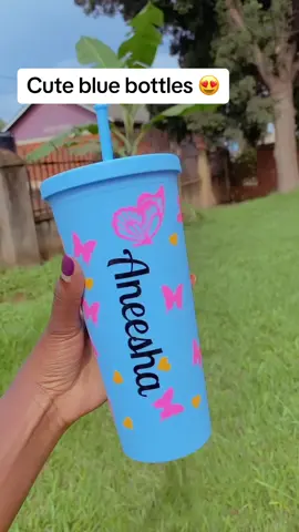 Cute blue bottles available #foryou #foryoupage #amazingwaterbottles #fyp #tiktokviraltrending #waterbottles #amazingwaterbottles🤩 #bestfriend #fancy #tiktokuganda #cutebottle #waterbottle #bottle #pretty #tiktoktrending #glassbottle #girlfriend 
