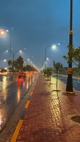 منو يعرف وين هاذا التصوير بلموصل 🌧️🍃.#اجواء_الشتاء #غيوم #امطار #شقق_الخضراء #حي_المثنى #مجسر_المثنى #موصل_مجسر_المثنى #حي_النور #حي_المثنى_موصل #الدركزليه #كراج_الشمال #غيوم #حي_سومر #حي_سومر #حي_فلسطين #حي_السلام #حي_فلسطين #حي_الميثاق #حي_الزهور #حي_المصارف #حي_السماح #حي_عدن #حي_القدس #حي_الكرامه 