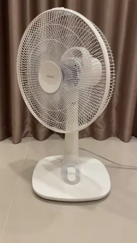 HATARI พัดลมตั้งโต๊ะ 14 นิ้ว (สีขาว) รุ่น T14M1 ##พัดลม##มินิมอล@@Hatari