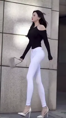 pretty and skinny🥰🥂#xjiemomo #jiafei #floptok #fyp #flopera #jiafeiproducts 