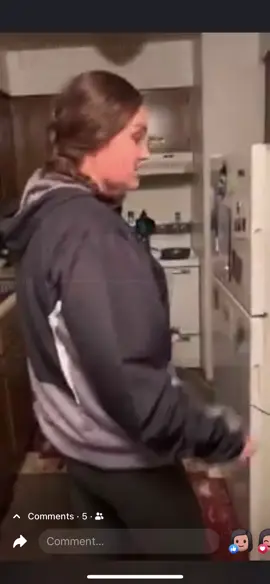 How we decorated for Christmas in 2019 #fartqueen #farts #farting #funnyvideo #hilarious #iowagirl #girlsfarttoo #funny #fartsarefunny  