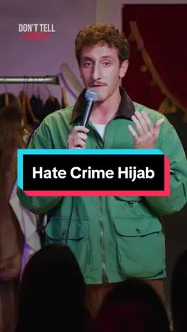 “H*te Crime Hijab” 🎤: @Malik Elassal | #donttellcomedy #malikelassal #standupcomedy #comedy #satire #muslim #hijab #HijabFashion 