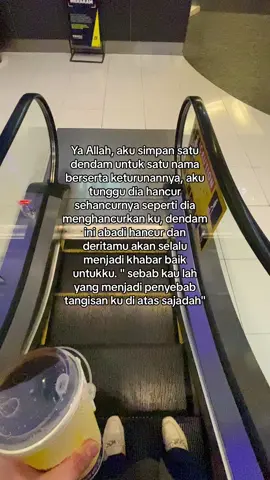 Tidak ada keluar kata maaf dari mulut selagi dia belum hancur mcm mana dia hancurkan aku :) #foryoupage #fyp 