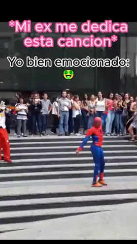 Yo después de traducir la canción:( #humor #triste #shortshortman #spiderman
