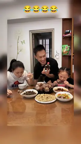funny family 😂 #funnyvideos #foryou #haihuoc #kakakafunny #xuhuong #viral 