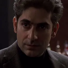 getting laughed with you out of fear and getting laughing at you to Provoke you #tonysoprano #thesopranos #thesopranosedit #soprano #christopher#christophermoltisanti #christophermoltisantiedit 