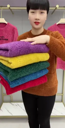 Áo len trung niên đẹp ấm #thoitrangchiishop #chiishop #thoitrangtrungnien #thoitranggiare #aolentrungnien #aolen #xuhuong #fyp #viral #aolennu 