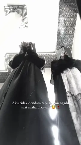 Allahumma sholli ala sayyidina muhammad🥺💗✨  #fypkan #mahalulqiyam #majlis #solawatan 