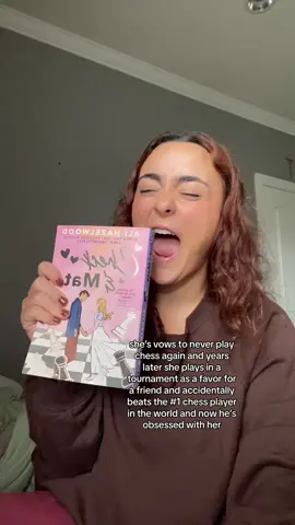 the cutest fluffiest book EVER #checkandmatealihazelwood #checkandmatebook #romancebooks #fluffyromancebooks #loveonthebrainbook #alihazelwoodbook #thelovehypothesisbook 
