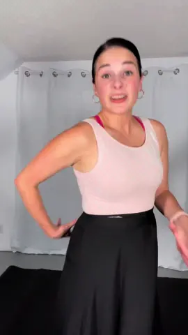 Do you have pain in your low back during or after ballet class? It may be your sacrum acting up. It can cause pain, tingling, and effect your ballet technique negatively. Muscle energy techniques may help with this. If you're someone who thinks they may be dancing through sacral pain in ballet class...let's chat about getting you a private evaluation with me. #balletfit #balletpassion #balletcoach #physicaltherapy #balletpost #balletlegs
