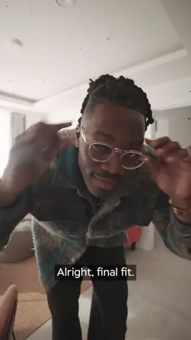 Nothing beats simple and functional as @josiahhyacinth shows off three of his favourite transparent frames ✨ 👓 32861921 👓 30881044 👓 32261875