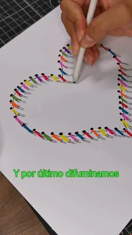 Dibujando el corazón viral de personas 🎨🖋️ #corazon 