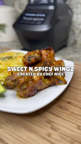 Sweet N Spicy Wingz Sweet N Spicy Sauce: 3-4 Tbsp of Unsalted Butter 1 Cup of Honey Mix it well 1 Tbsp of Garlic Powder 1/2 Tsp of Red Pepper Flakes 1/3 Cup of Sriracha Sauce 2 Tbsp of Soy Sauce 2 Tbsp of Apple Cider Vinegar  Simmer down for about 5-8 min and there you have it Go check out the Florida Orange Wingz for the wing recipe!!! ENJOY!!!! It’s Ya Boy NiceNSteezy Makes It Look Too Eaaasy Maaane ✨🏌🏾‍♂️ #sweetnspicy #sweetnspicywings #wings #food #Foodie #FoodTok #foodies #chickenwings #delicious #yummy #Recipe #recipes #fyp 