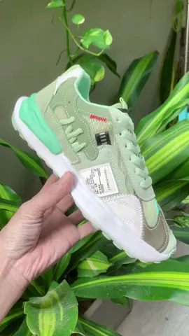 Giày sneaker nam trẻ trung. 2 màu tuỳ chọn #giaysneakernam #giaynamdep #giaynamhottrend2023 