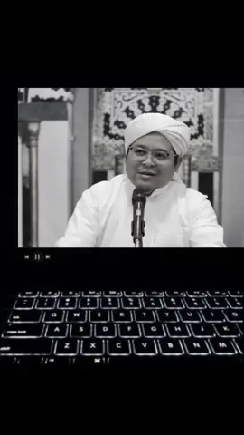 Bismillahirrahmanirrahim وَمِنْهُمْ مَّنْ يَّقُوْلُ رَبَّنَاۤ اٰتِنَا فِى الدُّنْيَا حَسَنَةً وَّفِى الْاٰ خِرَةِ حَسَنَةً وَّ قِنَا عَذَا بَ النَّا رِ 