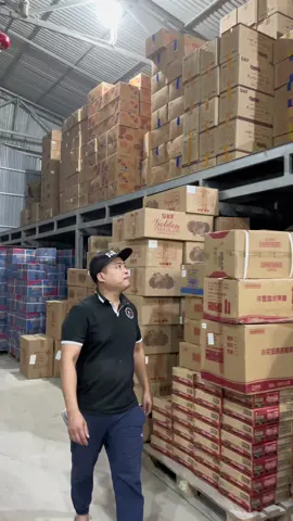 Bánh kẹo tết về rất nhiều để phục vụ khách. Kết thúc ngày làm việc vào buổi chiều muộn, tuy mệt nhưng AE ai cũng vui. Cảm ơn tất cả những Khách Hàng đã luôn đồng hành và ủng hộ #GamingOnTikTok #xuhuong #nambeobanhkeonhapkhau #banhkeotet #gioquatet #silebanhkeosll #banhkeonhapkhau  @Nam béo bánh kẹo nhập khẩu 