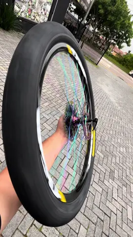 Roda aro 29  Aro Vmaxx SL Cubo Cassete Tanke camaleão  Raios Camaleão  Pneu Maxxis Hookmorm 29x2.50 Cassete Sunshine 11x50 Câmara Vittória Rotor 180mm |||PRO #244naoécrime✊🏼🚀❤️🏍 #244  #goprobrasil #gopro #vidadebiker #pedalar #ciclismo #nqsf #cimtb #Brasil Ride #cycling #mtb90 #ucimtbworldcup #uci#mbworldcup#mtbworld #ciclismostrada #downhillmtb#goprobike#downhill#praquempedala #hassnspro7 #cubobarulhento #grau #graudebike #grauderua #gios #giosbr #vikingx #hupi #hupinaja