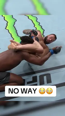 #JamahalHill #UFC #mma #submission 