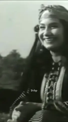 غَني لي شويَ شويي🎶 #ام_كلثوم 