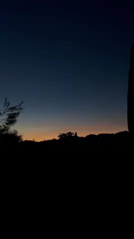 Lonely…🎶#videoviral #fyp #akon #lonely #paradedicar #atardeceres #atardeceresperfectos #atardeceres🌅 