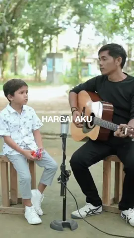 Follow @lirikmusikbaperan __ Song: Armada - Hargai Aku. Cover: Raju & Ayah. Source Video: Channel Youtube “Rajuli Almaseid”. __  #Fyp #Fypシ#MusikIndonesia #LirikLaguIndonesia #LaguIndonesiaViral