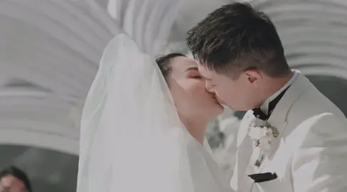 #ချစ်ရတဲ့အစ်မ#wutthmoneshweyi #congratulations #ဝတ်မှုံရွှေရည် #wedding 