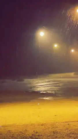 #بشروني بالمطر#أجواء #امطاراليوم #استكنان_وروقااان #استوريات #راقت_لي #مساء_الخير #اجازة_سعيدة 