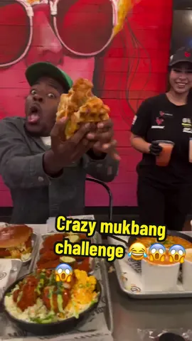 Crazy guy does mukbang alot of food unbelievable😱😱😱#mukbang #trendingvideo #foodchallenge #fypシ 