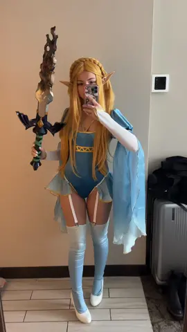 Zelda at AnimeNYC 🩵