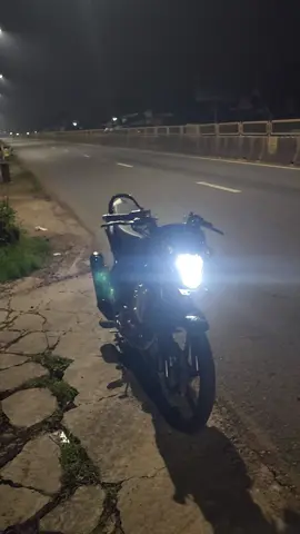 Đêm đến thì chỉ còn riêng mình ta😔 #xuhuong #sonic150r #touring #touring24h #xuhuongtiktok #xuhuong2023 #fyp #foryou #bevi3007 