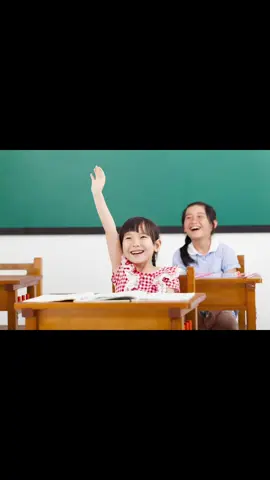Rasing your hand in class #bntenglish #tiengangchobe