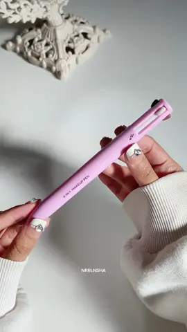 pov: you found the only makeup pen you'll ever need  #makeuppen #makeuppencil #touchupmakeup #4in1makeuppen 