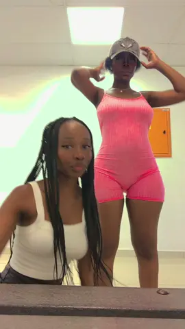 #trending #tiktokviral @Monae Mogoregi 