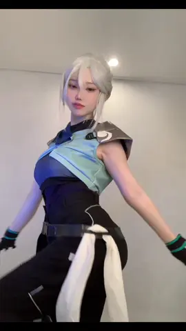 I need to buy new costumes🤧 #fyp #jettcosplay #Valorant 