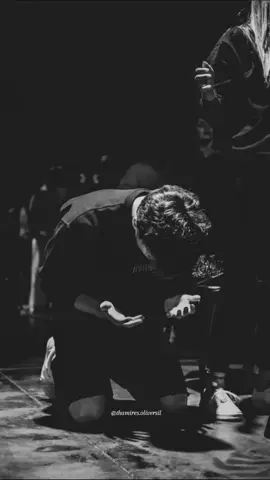 Mas eu escolho Deus..🥺 #euescolhodeus #Deus  #louvor #louvorbrasil #tipografiacristã #trechosdelouvor 