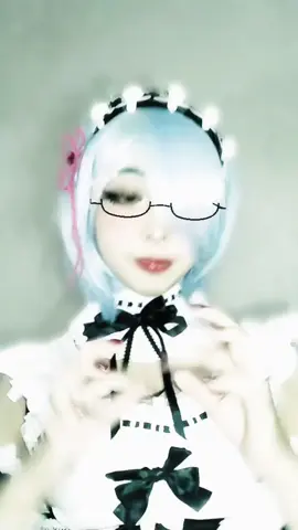 holi😻😻 tenemos una pequeña comunidad q se encuentra en mi perfil donde hacemos videollamadas los días viernes 😻😻los esperamos 🥹🥹