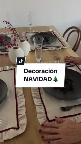 Manteles individuales 🎄 disponibles en www.coetcollection.com 🤍  #navidad #christmas #christmastiktok #christmasdecor #decor #decoracion #mesadenavidad #decoracionnavideña #fashionchristmas #christmastime 