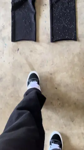 JOIN THE SMS LIST #distortedvisionz #fyp #clothingbrand #streetwear #streetwearbrand #rhinestonesweats 