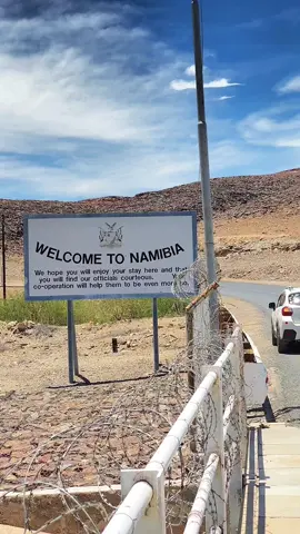 At the South Africa - Namibia Orange River Border #vioolsdrift #noordoewer #southafrica #southafricatiktok🇿🇦 #namibiantiktok #namibia #namibiantiktoker🇳🇦  #namibiantiktokers #kenya #kenyantiktokers #nairobitiktokers #nairobi #orangeriver 