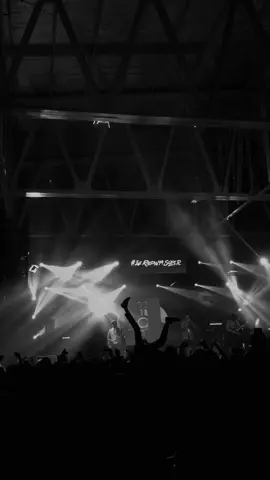 Berjalan tak seperti rencana adalah jalan yang sudah biasa dan jalan satu satunya jalani sebaik kau bisa #ist2023 #fstvlst #gas 